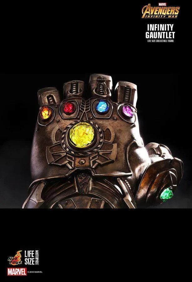 Avengers 3: Infinity War - Infinity Gauntlet Prop Replica - Image 7
