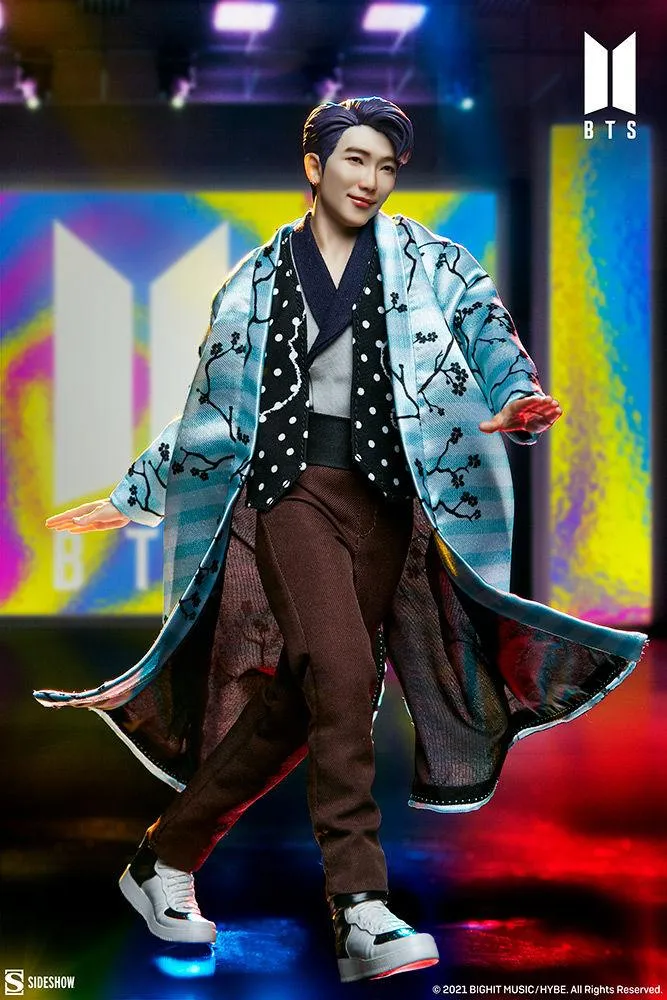 BTS - RM Deluxe Statue - Image 2