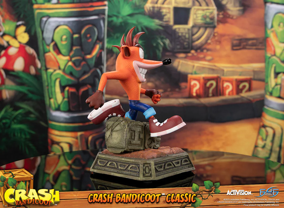 Crash Bandicoot - Crash Running Statue - Image 5