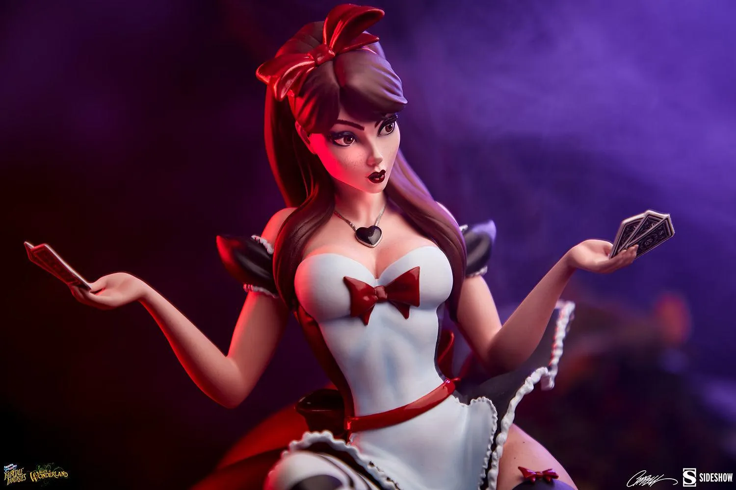Fairytale Fantasies - Alice in Wonderland Game of Hearts Statue - Image 3