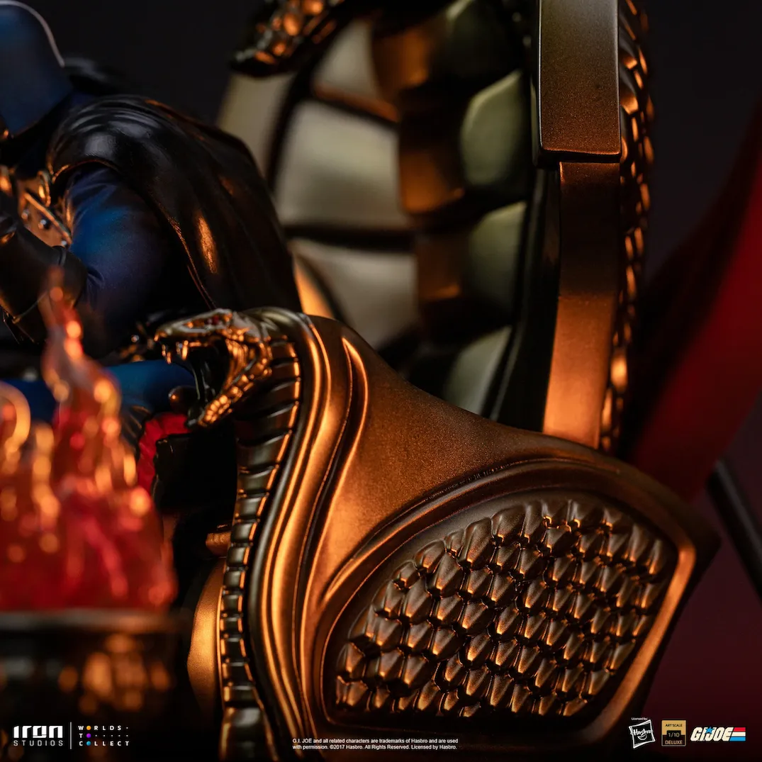 G.I. Joe - Cobra Commander Deluxe 1:10 Scale Statue - Image 13