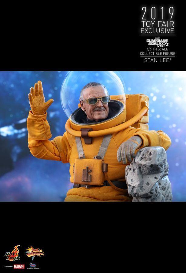 Guardians of the Galaxy: Vol. 2 - Stan Lee 1:6 Scale 12" Action Figure Exclusive - Image 11