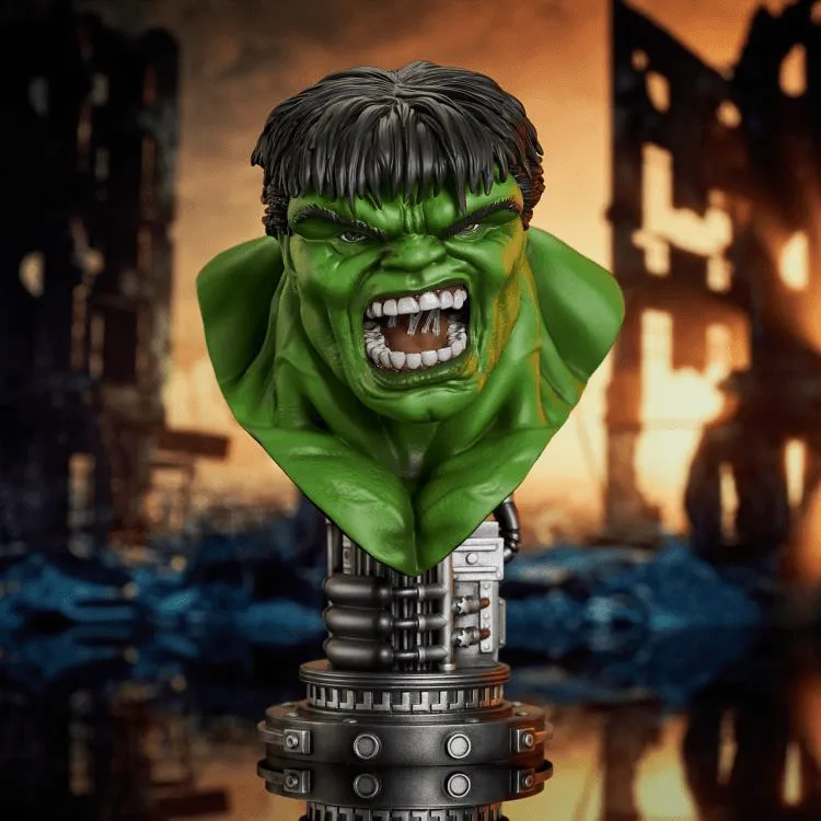 Hulk - Incredible Hulk Legends in 3D 1:2 Bust - Image 3