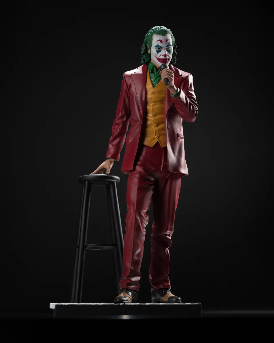 Joker 2 - The Joker Resin Statue - Image 2