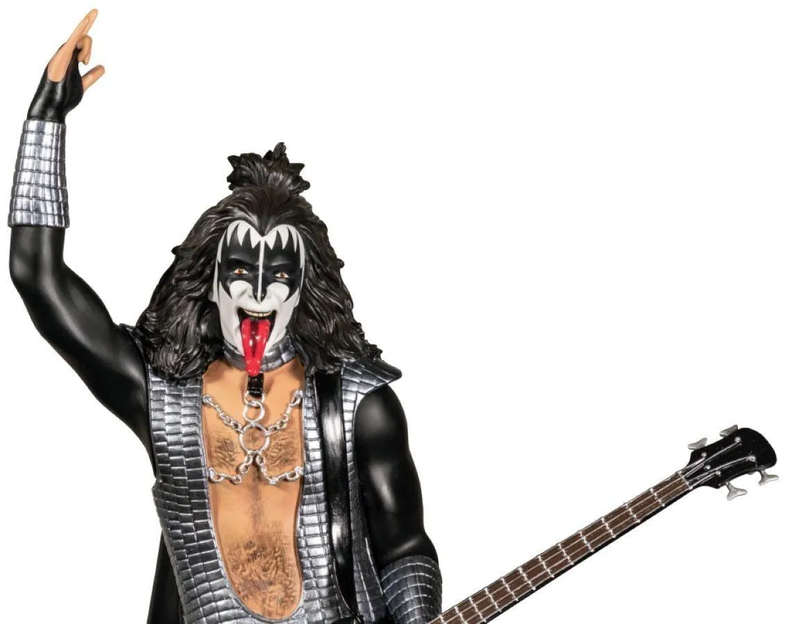 KISS - Demon Gene Simmons 1:6 Statue - Image 12