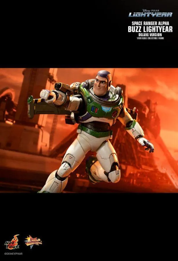 Lightyear (2022) - Alpha Buzz Lightyear Deluxe 1:6 Scale Action Figure - Image 19