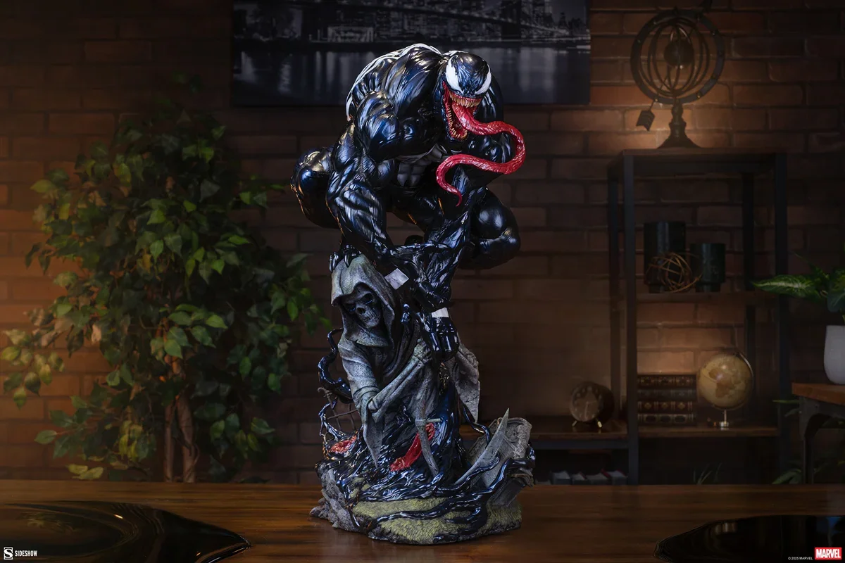 Marvel - Venom Premium Format Statue - Image 2