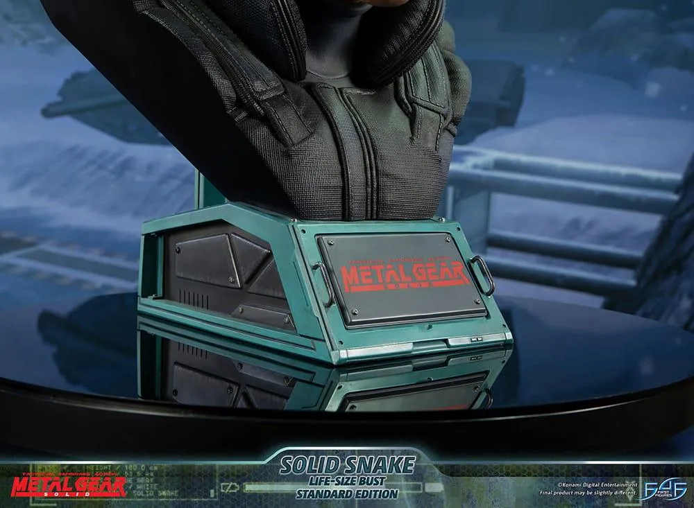 Metal Gear Solid - Solid Snake - Life-Size Bust - Image 21
