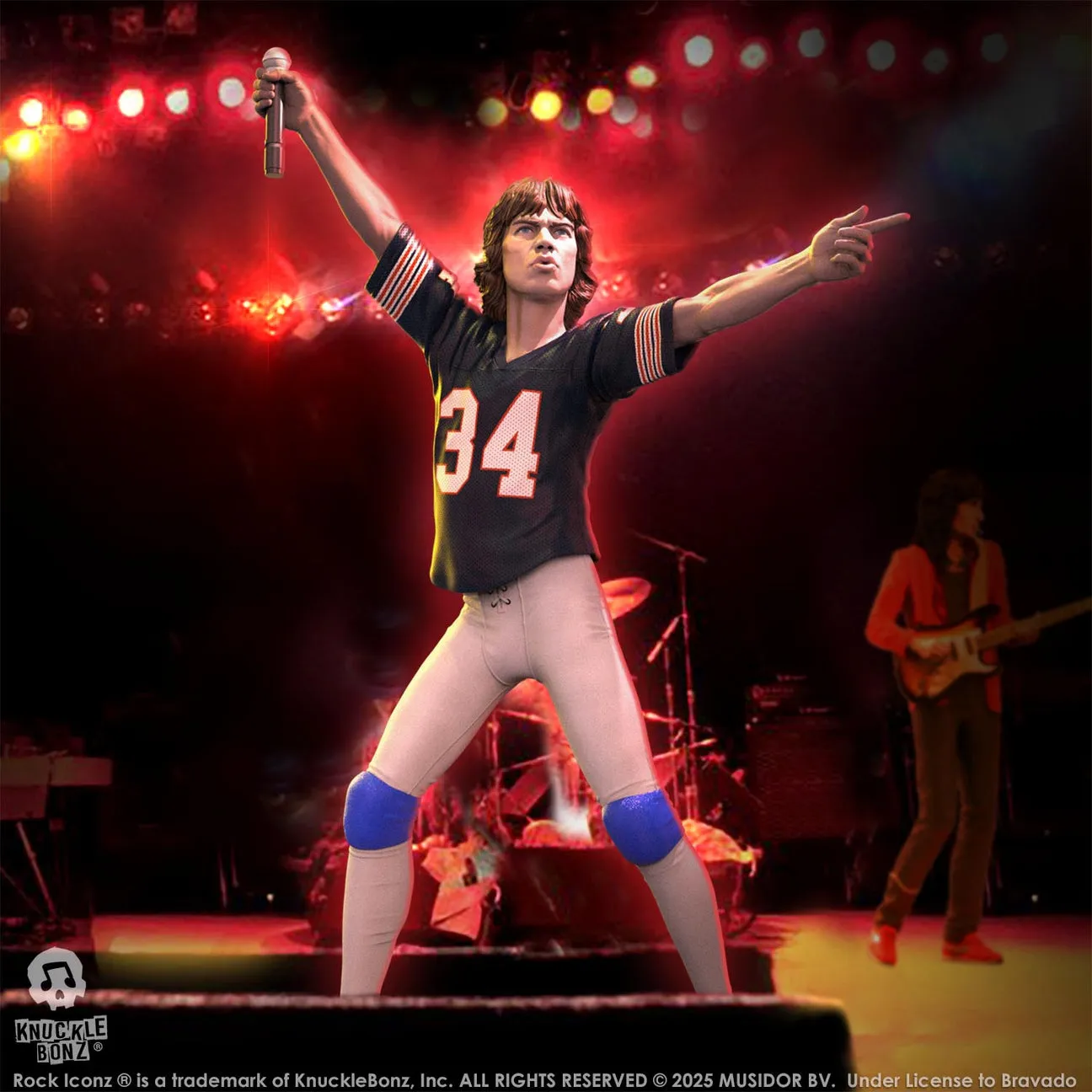 Rolling Stones - Mick Jagger Tour '81 (Black Jersey) Statue - Image 10