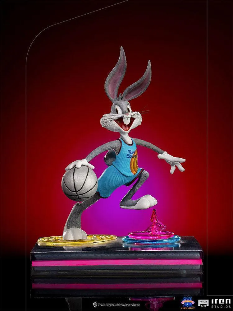 Space Jam 2: A New Legacy - Bugs Bunny 1:10 Scale Statue - Image 3