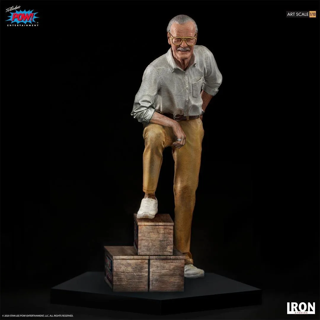 Stan Lee - 1:10 Scale Statue - Image 2