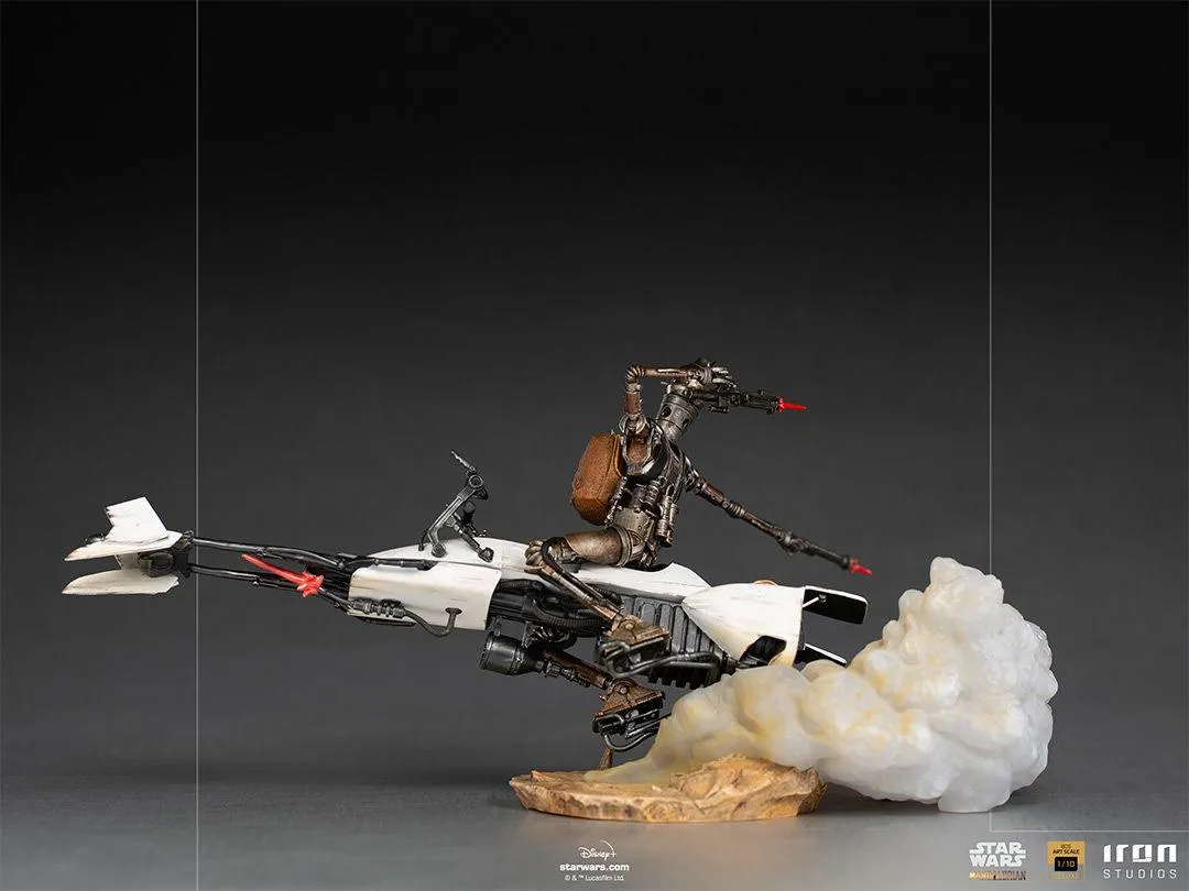 Star Wars: Mandalorian - IG-11 & Child Deluxe 1:10 Scale Statue - Image 3