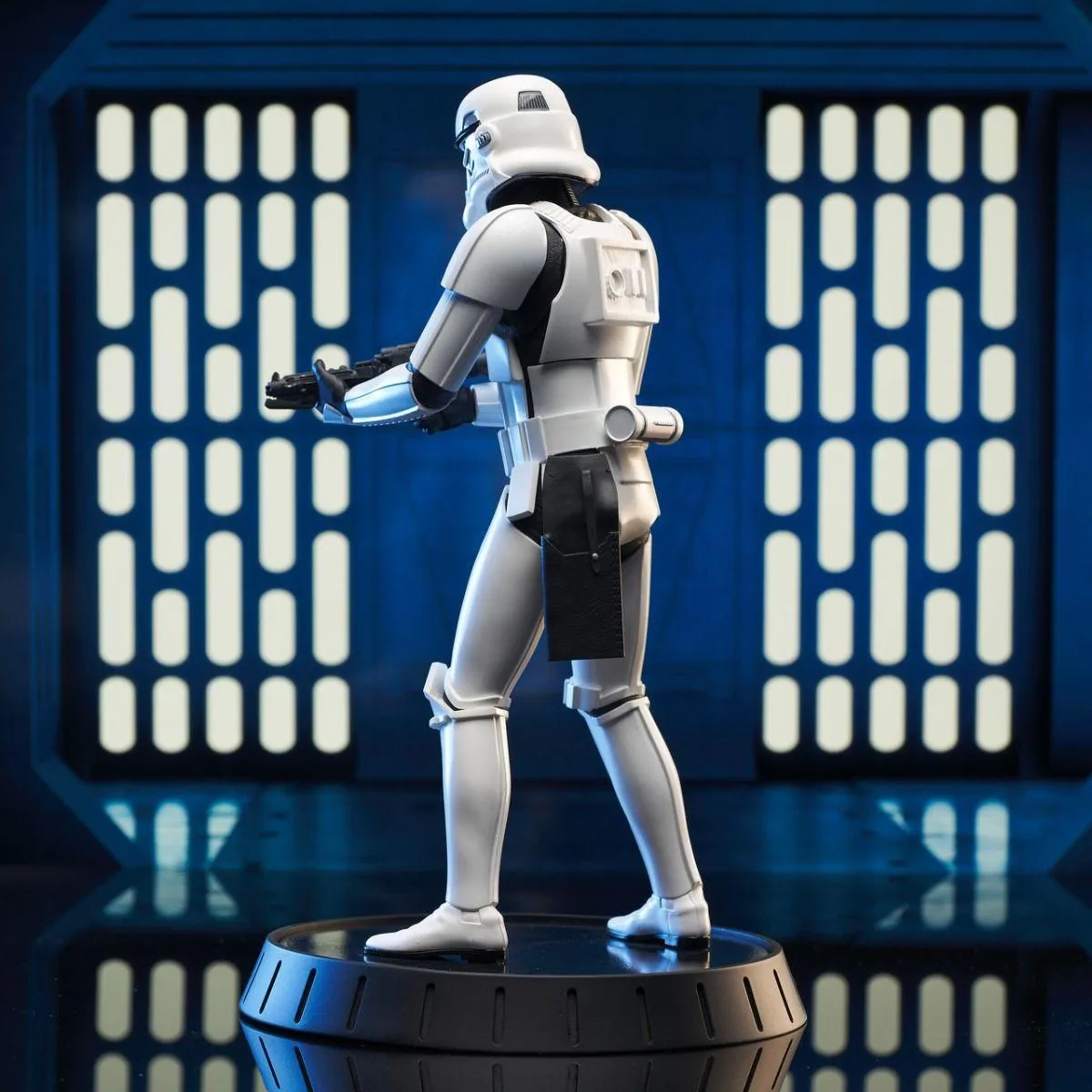 Star Wars - Stormtrooper Milestones Statue - Image 8