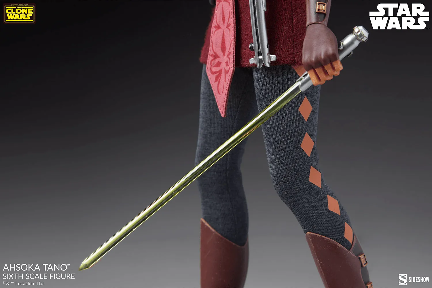 Star Wars: The Clone Wars - Ahsoka Tano 1:4 Scale Action Figure - Image 11