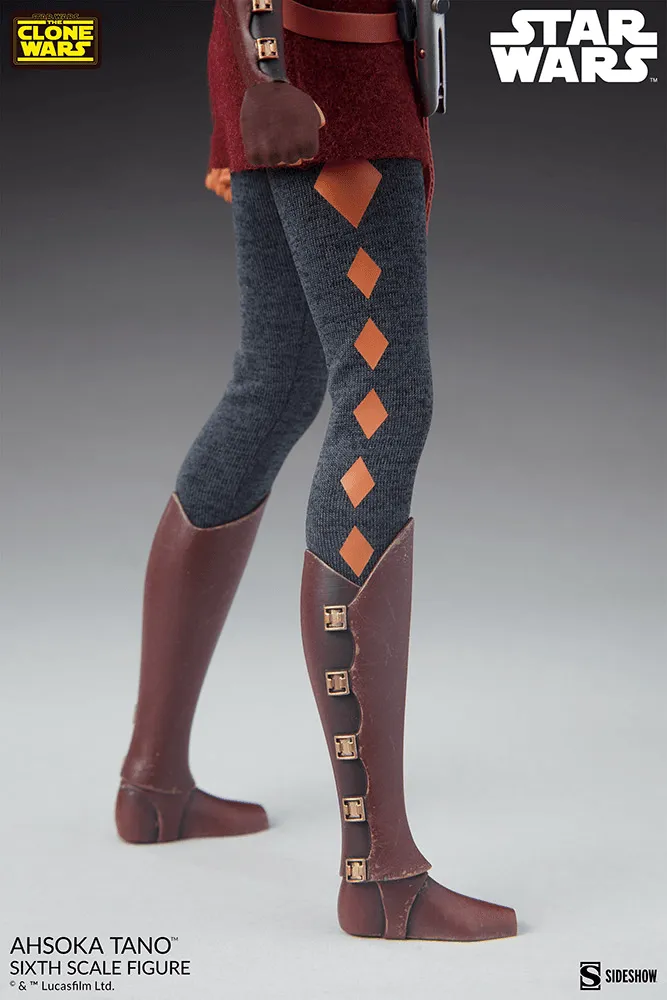 Star Wars: The Clone Wars - Ahsoka Tano 1:4 Scale Action Figure - Image 13