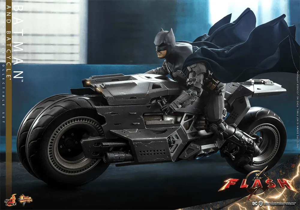 The Flash (2023) - Batman & Batcycle 1:6 Scale Collectable Action Figure Set - Image 17