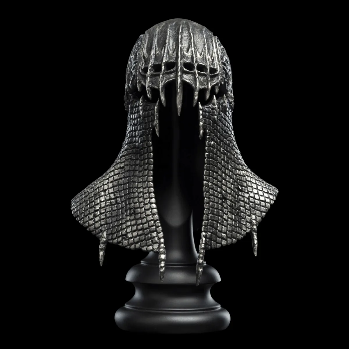The Hobbit - Helm of the Ringwraith of Rhun 1:4 Scale Replica - Image 3