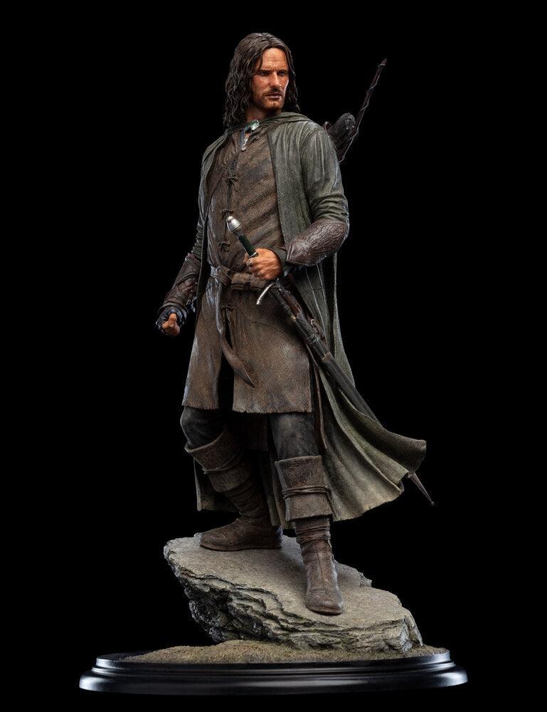 The Lord of the Rings - Aragorn, Hunter of the Plains Classic Series 1:6 Scale Statue - Image 2