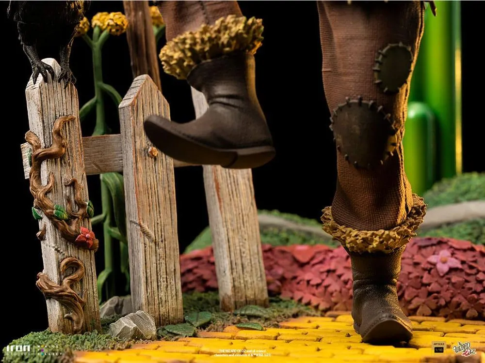 Wizard of Oz - Scarecrow Deluxe 1:10 Scale Statue - Image 9